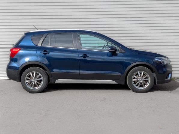Suzuki SX4 II (S-Cross) Рестайлинг с пробегом 2019 года, цена 1 960 000 рублей, 69818 км, хэтчбек, Автокод Объявления