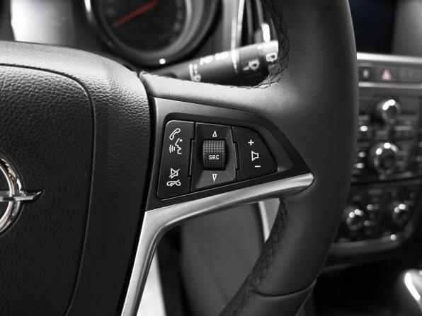 Opel Astra J Рестайлинг с пробегом 2013 года, цена 995 000 рублей, 121950 км, универсал, Автокод Объявления