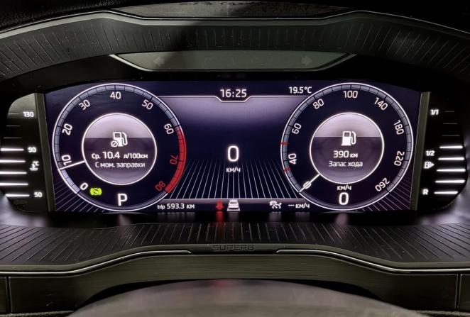 Skoda Superb III Рестайлинг с пробегом 2019 года, цена 2 680 000 рублей, 78050 км, лифтбек, Автокод Объявления