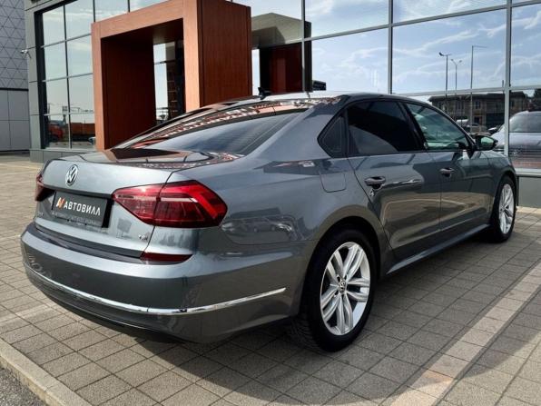 Volkswagen Passat B8 с пробегом 2018 года, цена 1 820 000 рублей, 113209 км, седан, Автокод Объявления