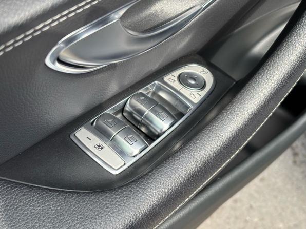 Mercedes-Benz E-Класс V (W213 S213 C238) с пробегом 2018 года, цена 4 330 000 рублей, 111826 км, седан, Автокод Объявления