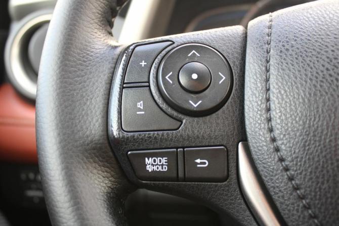 Toyota RAV4 IV (XA40) с пробегом 2013 года, цена 1 950 000 рублей, 204000 км, внедорожник, Автокод Объявления