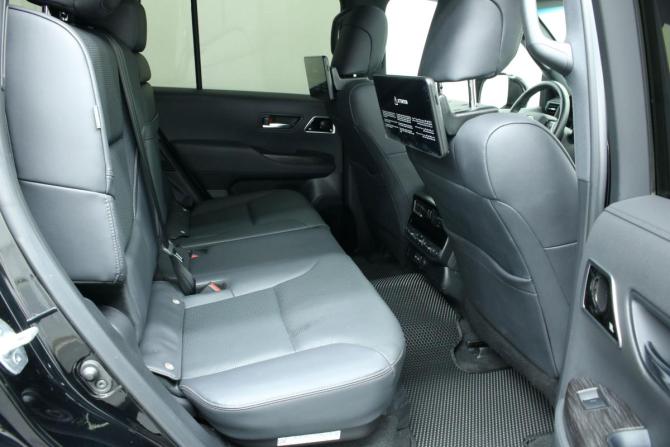 Toyota Land Cruiser 300 Series с пробегом 2021 года, цена 11 490 000 рублей, 15197 км, внедорожник, Автокод Объявления