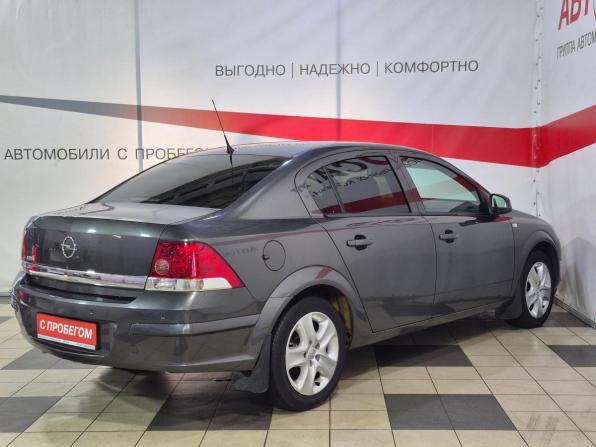 Opel Astra H Рестайлинг с пробегом 2010 года, цена 695 000 рублей, 132995 км, седан, Автокод Объявления