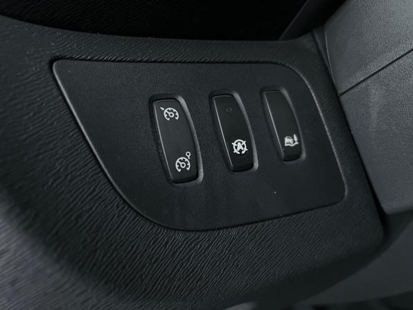 Renault Kangoo II Рестайлинг с пробегом 2017 года, цена 1 064 000 рублей, 176378 км, минивэн, Автокод Объявления