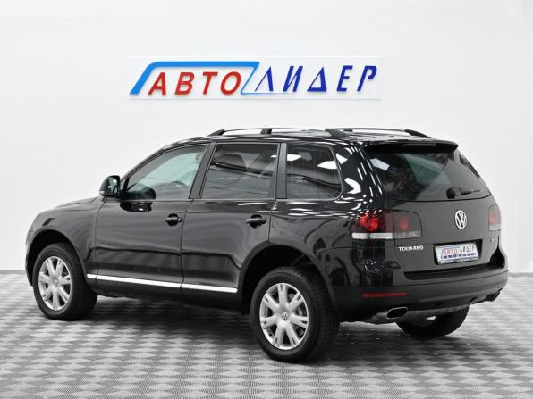 Volkswagen Touareg I Рестайлинг с пробегом 2010 года, цена 919 000 рублей, 166058 км, внедорожник, Автокод Объявления