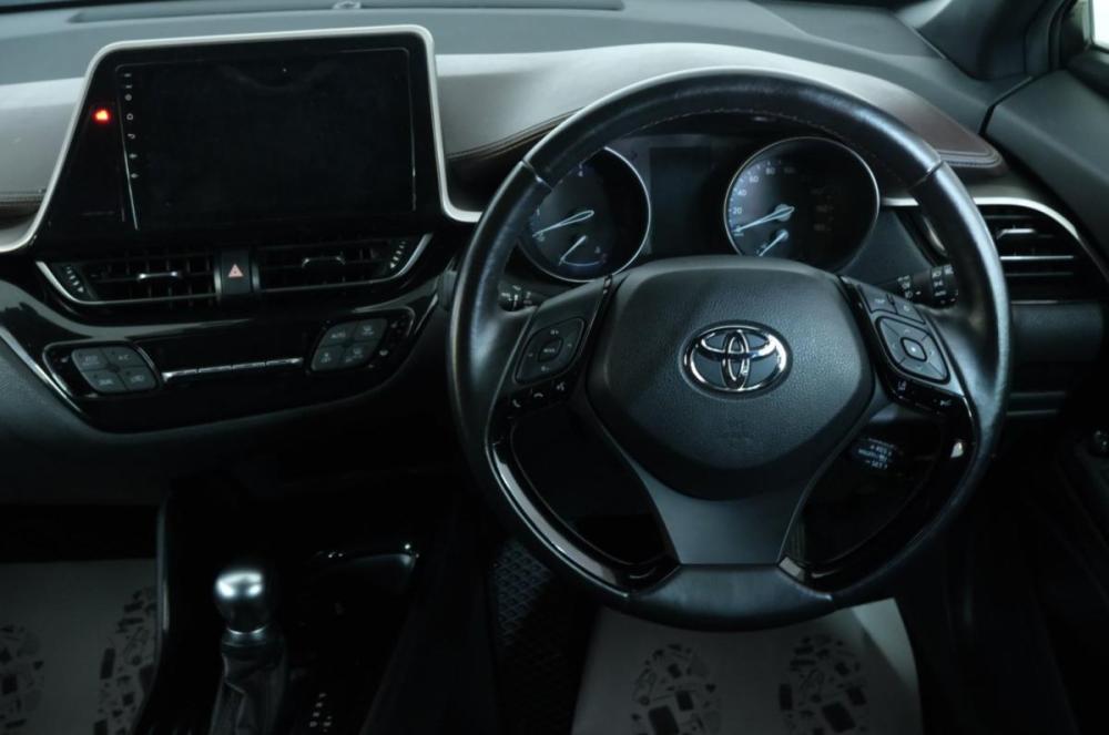 Toyota C-HR I Омск  - изображение 11