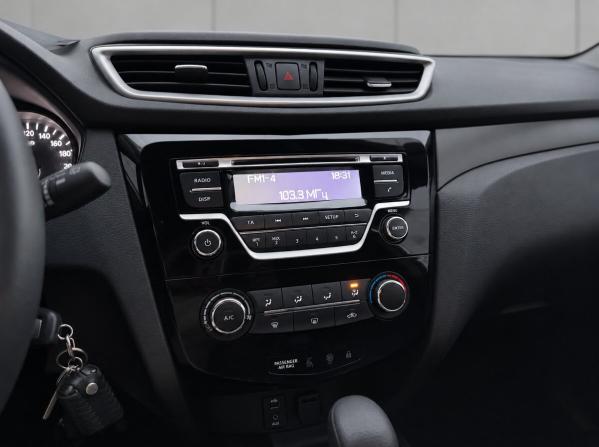 Nissan Qashqai II с пробегом 2016 года, цена 1 455 000 рублей, 171000 км, внедорожник, Автокод Объявления