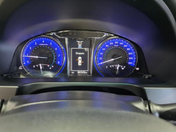 Toyota Camry VII (XV50) Рестайлинг с пробегом 2016 года, цена 2 299 000 рублей, 88000 км, седан, Автокод Объявления