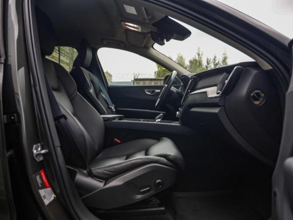Volvo XC60 II Рестайлинг с пробегом 2021 года, цена 4 449 000 рублей, 59548 км, внедорожник, Автокод Объявления