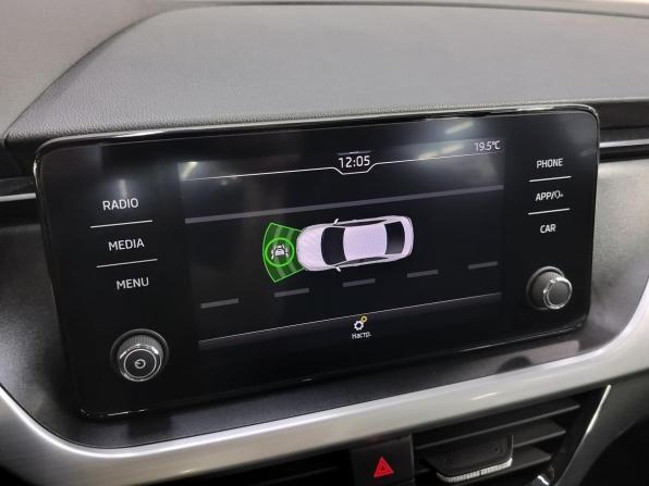 Skoda Rapid II с пробегом 2020 года, цена 1 620 000 рублей, 64000 км, лифтбек, Автокод Объявления