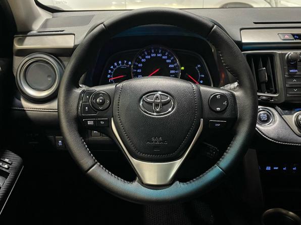 Toyota RAV4 IV (XA40) с пробегом 2013 года, цена 1 850 000 рублей, 194374 км, внедорожник, Автокод Объявления