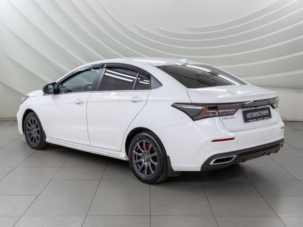 Omoda S5 с пробегом 2024 года, цена 1 398 000 рублей, 27737 км, седан, Автокод Объявления