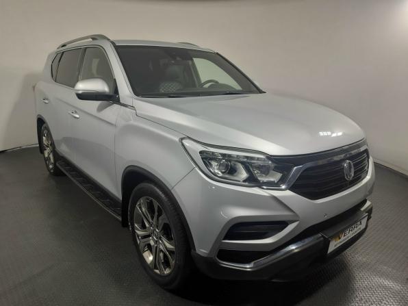 SsangYong Rexton IV с пробегом 2018 года, цена 2 240 000 рублей, 236904 км, внедорожник, Автокод Объявления