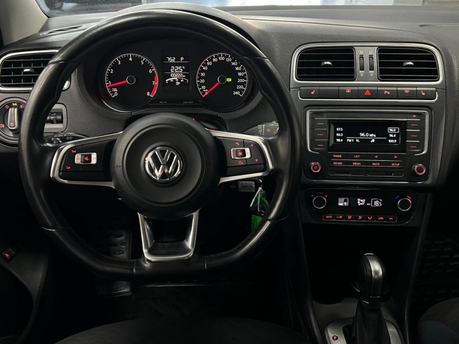 Volkswagen Polo V Рестайлинг Казань  - изображение 14