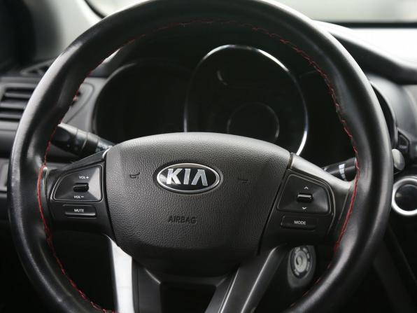 Kia Rio III с пробегом 2013 года, цена 664 000 рублей, 284203 км, седан, Автокод Объявления
