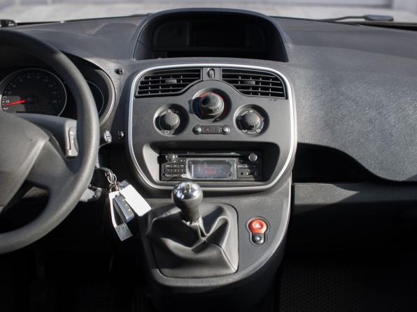 Renault Kangoo II Рестайлинг с пробегом 2014 года, цена 1 100 000 рублей, 53022 км, компактвэн, Автокод Объявления