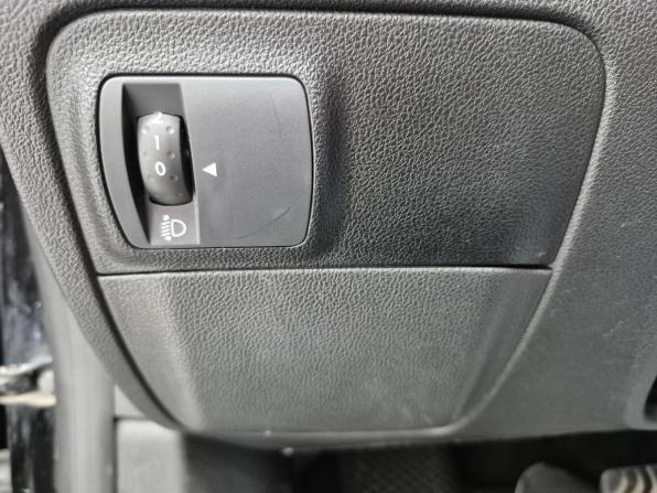 Renault Megane IV с пробегом 2019 года, цена 1 499 000 рублей, 228690 км, хэтчбек, Автокод Объявления