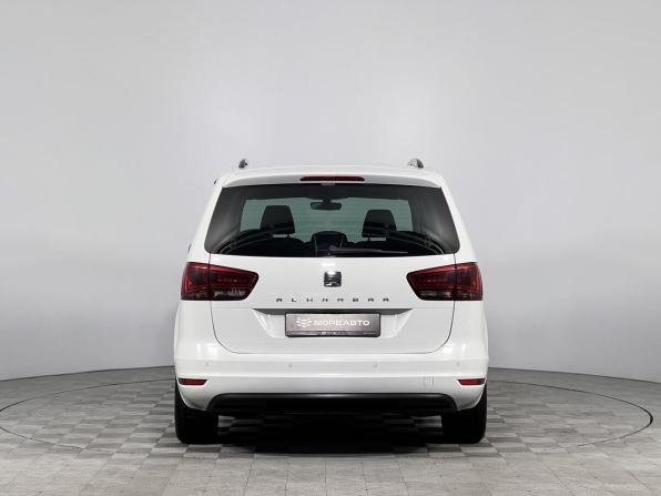 SEAT Alhambra II Рестайлинг с пробегом 2016 года, цена 1 750 000 рублей, 203040 км, минивэн, Автокод Объявления