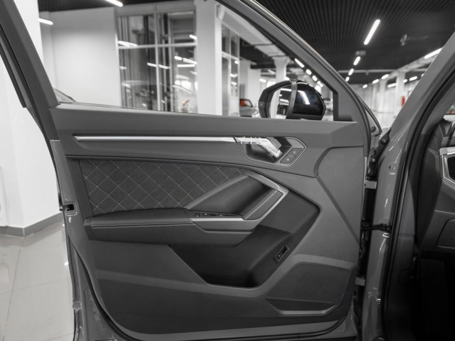 Audi Q3 II (F3) Москва  - изображение 18