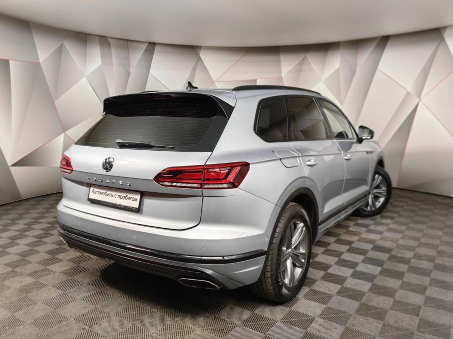 Volkswagen Touareg III Москва  - изображение 2
