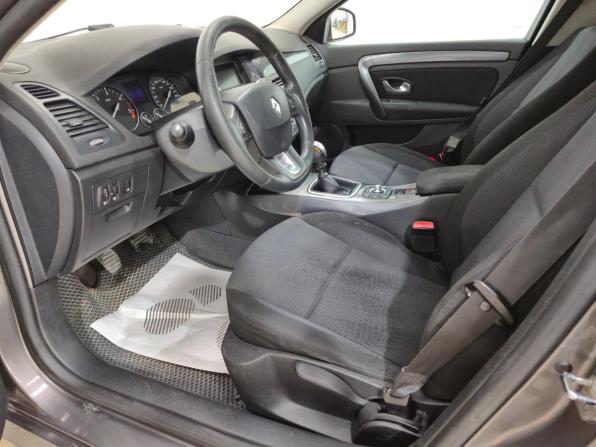 Renault Laguna III с пробегом 2009 года, цена 560 000 рублей, 270739 км, лифтбек, Автокод Объявления