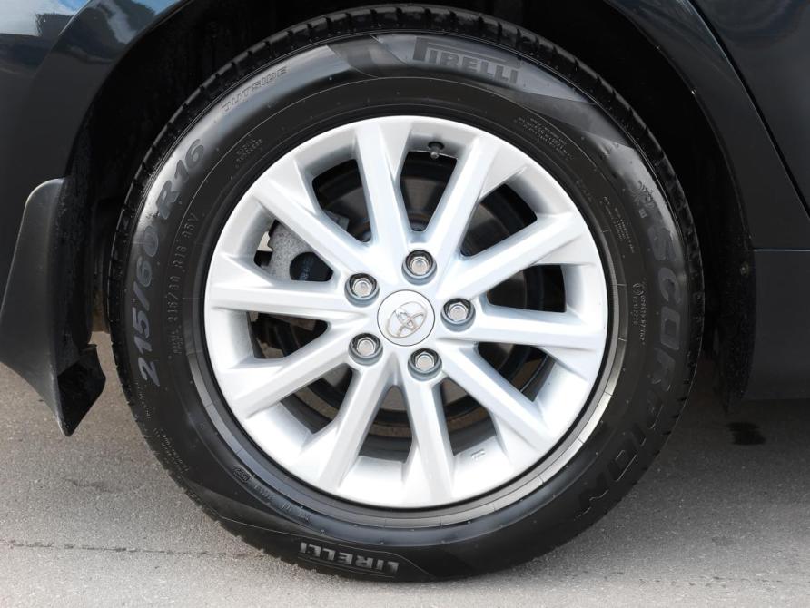 Toyota Camry VII (XV50) Рестайлинг Москва  - изображение 21