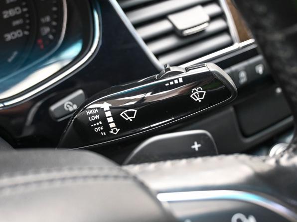Audi A8 III (D4) с пробегом 2012 года, цена 2 049 000 рублей, 163886 км, седан, Автокод Объявления