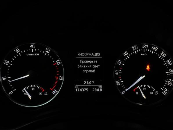 Skoda Octavia II (A5) Рестайлинг с пробегом 2012 года, цена 799 000 рублей, 174374 км, лифтбек, Автокод Объявления