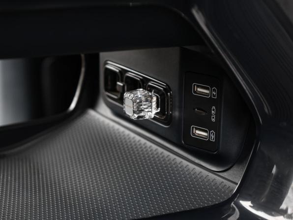 BYD FangChengBao Leopard 5 I с пробегом 2024 года, цена 4 649 000 рублей, 96100 км, внедорожник, Автокод Объявления