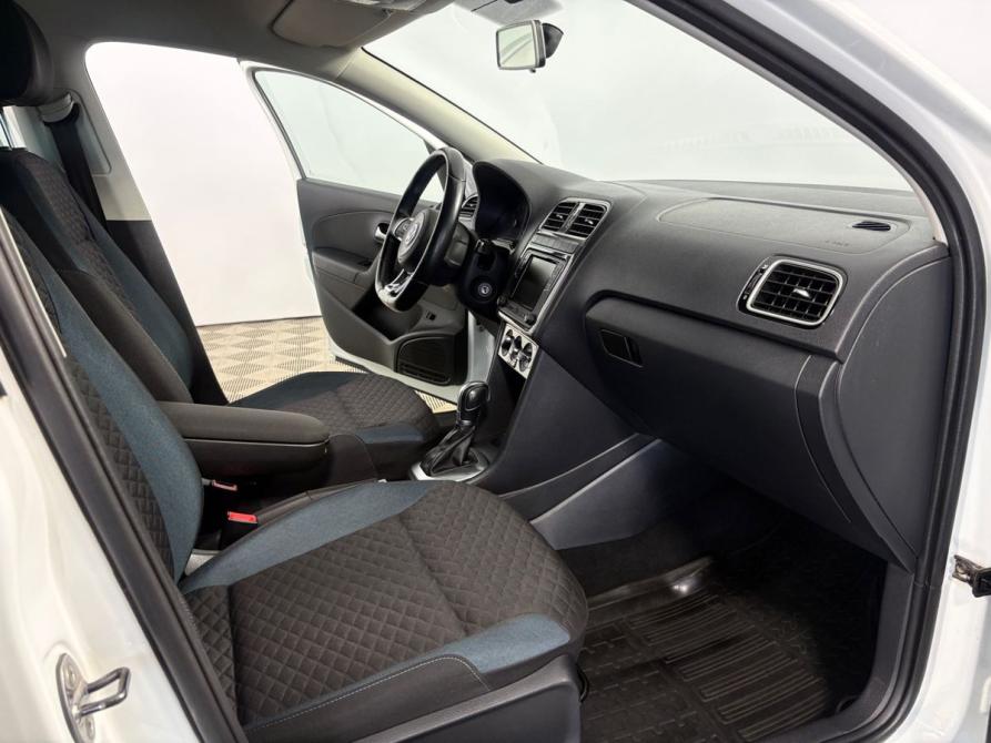 Volkswagen Polo V Рестайлинг Борисоглебск  - изображение 11