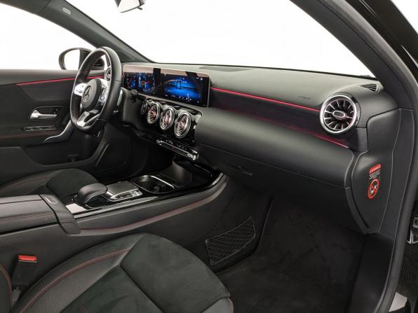 Mercedes-Benz A-Класс IV (W177) с пробегом 2019 года, цена 2 500 000 рублей, 82781 км, седан, Автокод Объявления