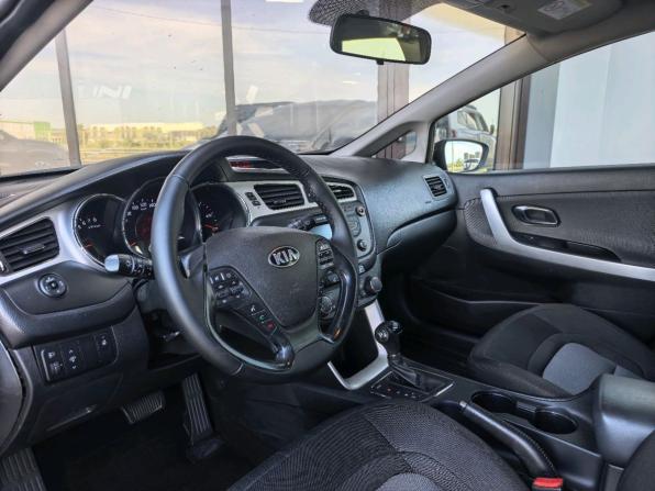 Kia Ceed II с пробегом 2015 года, цена 740 000 рублей, 188308 км, хэтчбек, Автокод Объявления