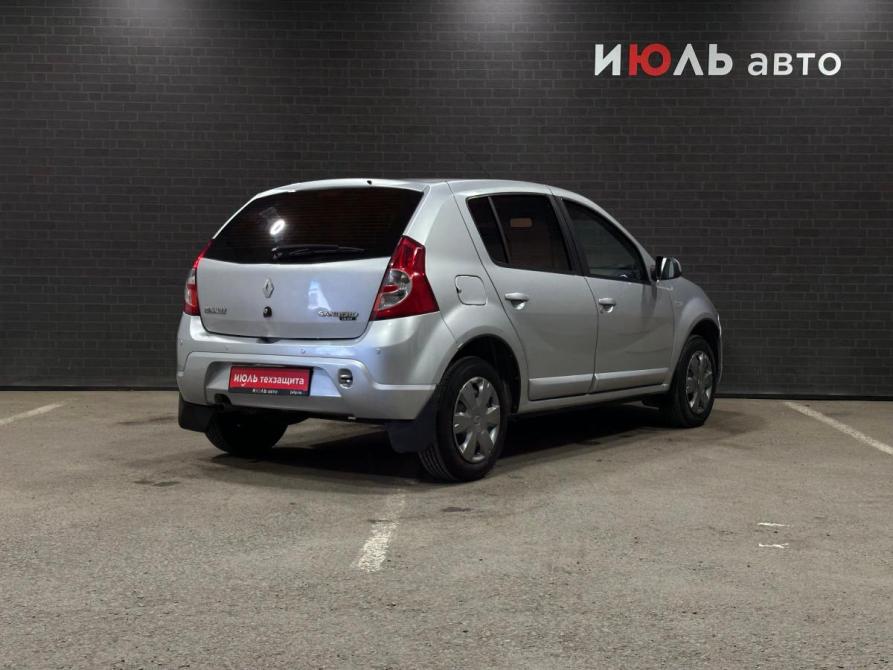 Renault Sandero I Челябинск  - изображение 5