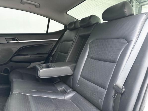 Hyundai Elantra VI (AD) с пробегом 2016 года, цена 1 300 000 рублей, 181455 км, седан, Автокод Объявления