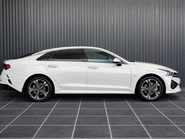 Kia K5 III с пробегом 2021 года, цена 3 090 000 рублей, 53433 км, седан, Автокод Объявления