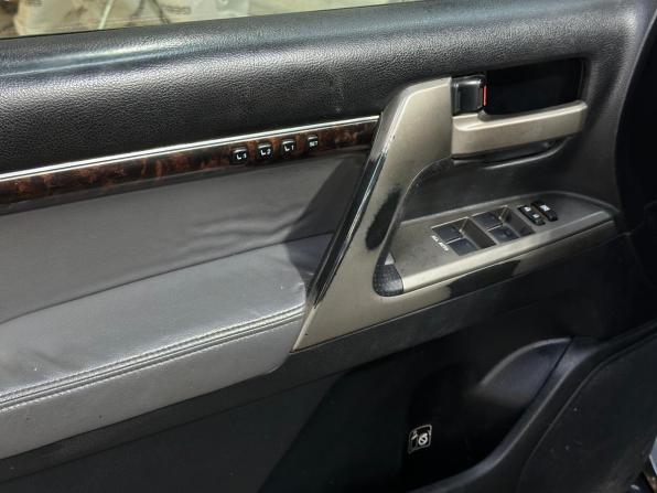 Toyota Land Cruiser 200 Series с пробегом 2008 года, цена 1 990 000 рублей, 489555 км, внедорожник, Автокод Объявления