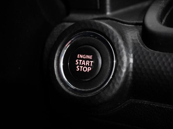 Suzuki Xbee I с пробегом 2018 года, цена 1 375 000 рублей, 140352 км, внедорожник, Автокод Объявления