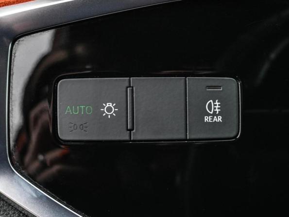 Audi Q3 II (F3) с пробегом 2019 года, цена 2 799 000 рублей, 111972 км, внедорожник, Автокод Объявления