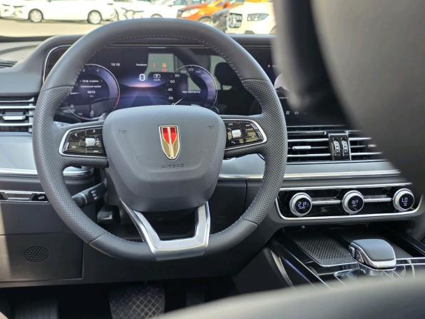 Hongqi HS5 I Рестайлинг с пробегом 2024 года, цена 3 650 000 рублей, 9072 км, внедорожник, Автокод Объявления