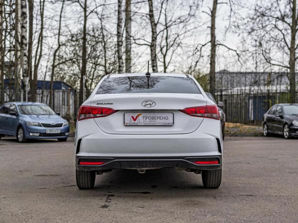 Hyundai Solaris II Рестайлинг с пробегом 2021 года, цена 1 380 000 рублей, 155578 км, седан, Автокод Объявления
