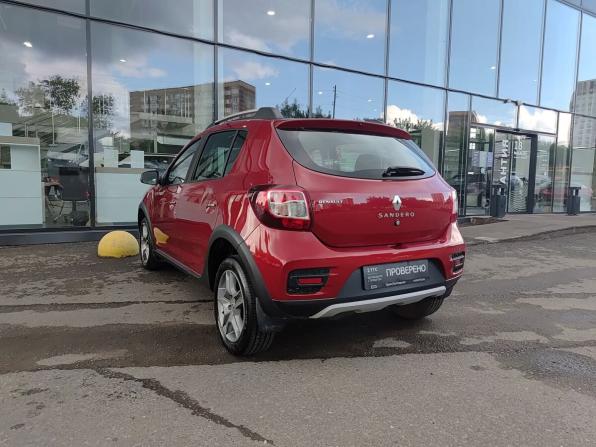 Renault Sandero II Рестайлинг с пробегом 2018 года, цена 920 600 рублей, 122636 км, хэтчбек, Автокод Объявления
