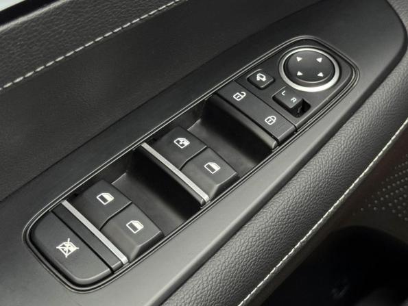 Kia K3 II (China Market) Рестайлинг с пробегом 2025 года, цена 2 880 000 рублей, 44 км, седан, Автокод Объявления