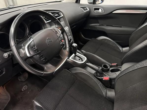 Citroen C4 II с пробегом 2012 года, цена 550 000 рублей, 137504 км, хэтчбек, Автокод Объявления