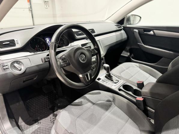 Volkswagen Passat B7 с пробегом 2012 года, цена 1 072 923 рубля, 227601 км, седан, Автокод Объявления