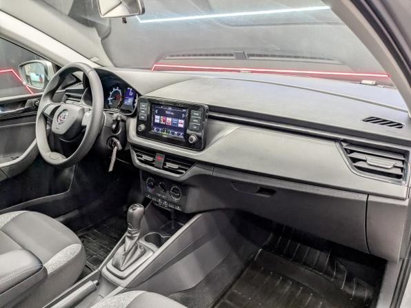 Skoda Rapid II с пробегом 2021 года, цена 1 375 000 рублей, 118233 км, лифтбек, Автокод Объявления