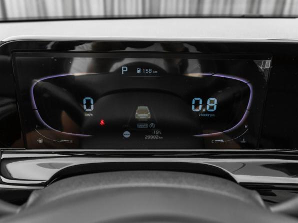 Kia Seltos I Рестайлинг с пробегом 2024 года, цена 2 380 000 рублей, 29980 км, внедорожник, Автокод Объявления