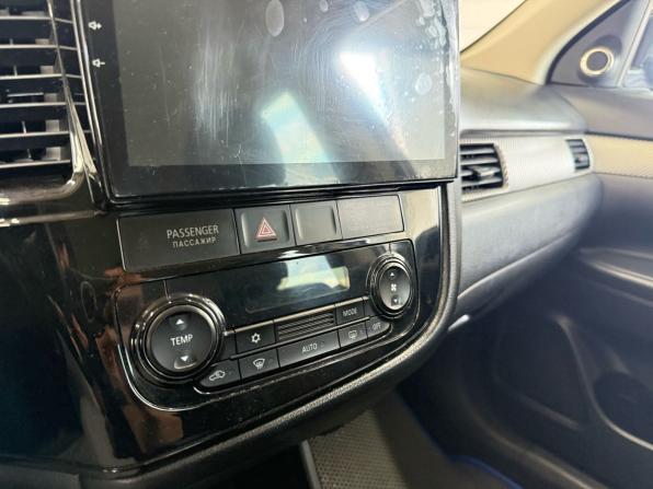 Mitsubishi Outlander III с пробегом 2012 года, цена 1 229 000 рублей, 153689 км, внедорожник, Автокод Объявления