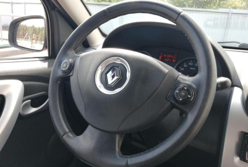 Renault Sandero I Иваново  - изображение 9