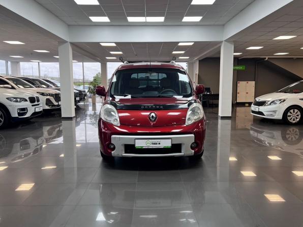 Renault Kangoo II с пробегом 2010 года, цена 775 000 рублей, 273171 км, компактвэн, Автокод Объявления